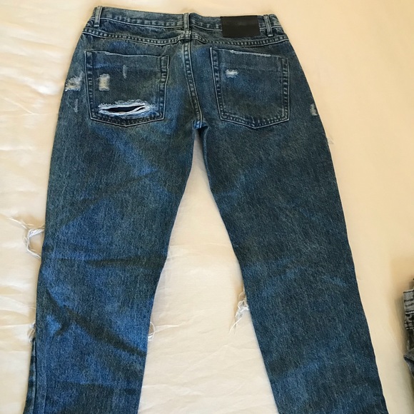 Sold - Picture 3 of 6